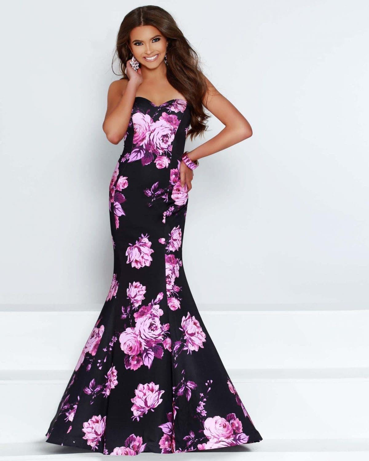 Size 12 Floral Print Ruffle Back Gown